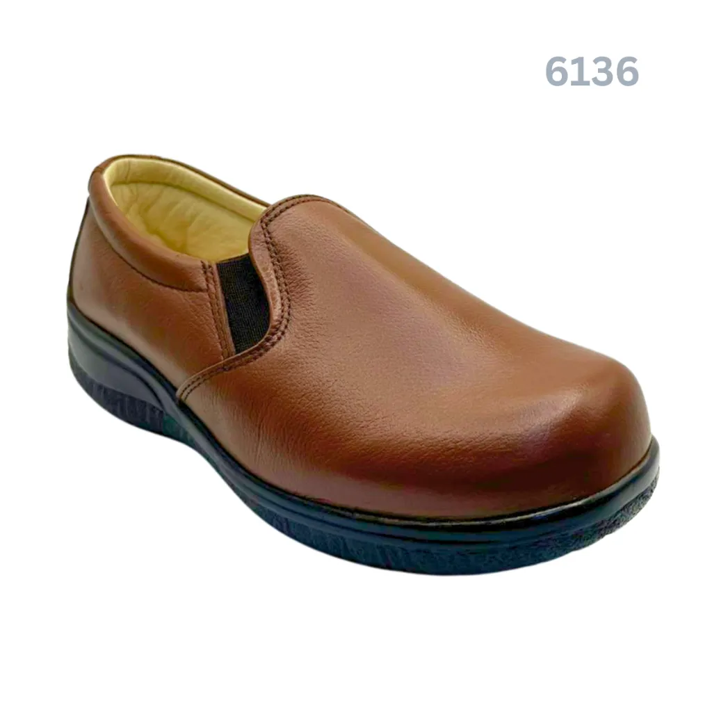 [6136-22] 6136 Mocasin Cerrado Confort (22)
