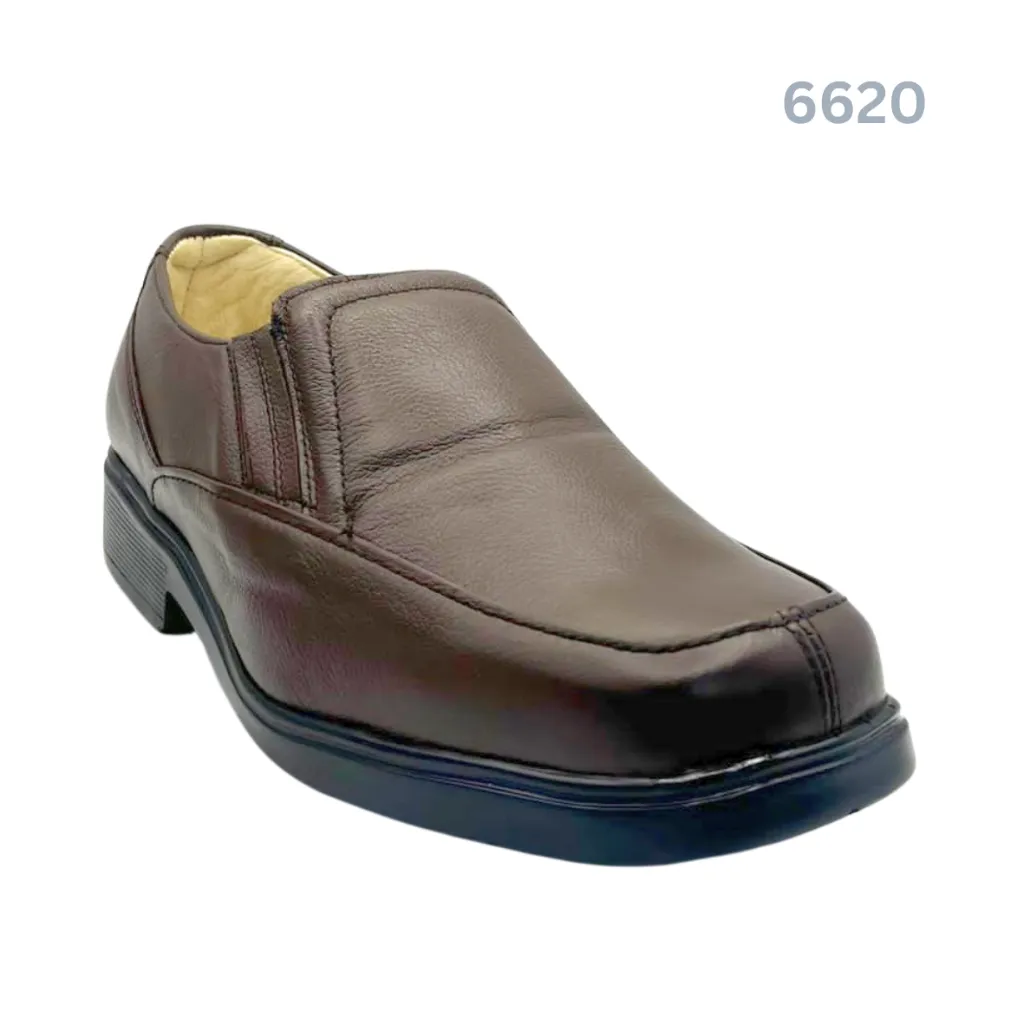 [6620-25-N] 6620 Mocasín Cerrado (25, Negro)